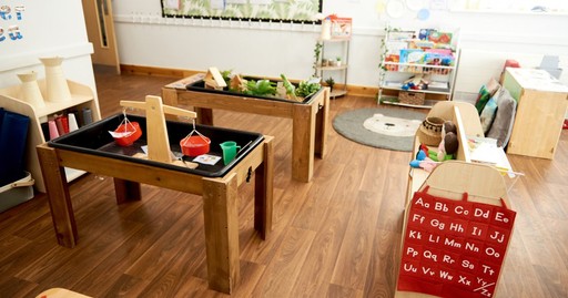 Busy Bees at Pudsey Lowtown - The best start in life