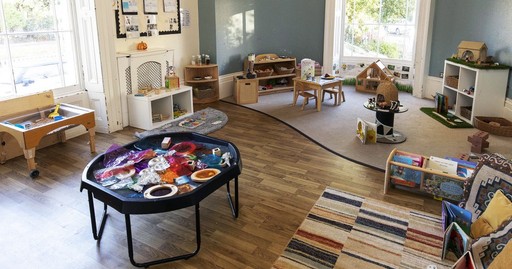 Busy Bees in Cheltenham Wellington Road - The best start in life