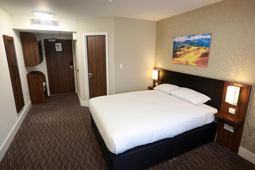 The Talardy Hotel in St Asaph - Marston's Inns