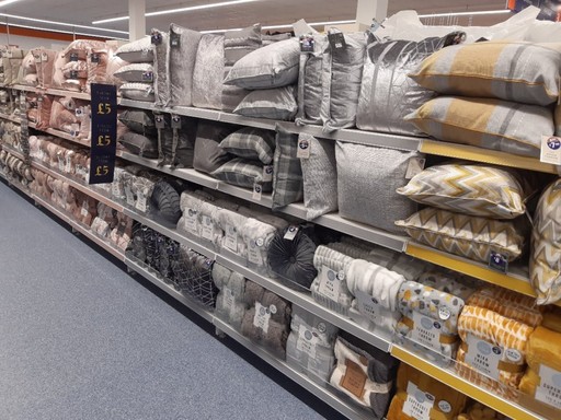 B&M's brand new store in Prestonpans stocks a stunning range of soft furnishings for the home, including cushions, covers, throws, blankets and more!