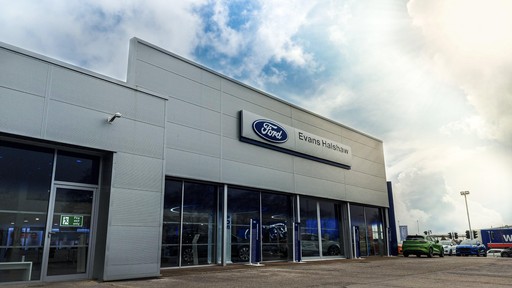 Outside Ford Service Centre Lincoln