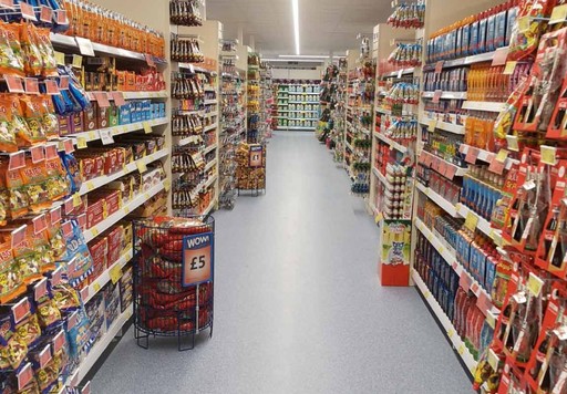 B&M's brand new store in Mold stocks a huge selection of the biggest brands from the world of confectionery. Choose from Cadbury, Galaxy, Nestle, Reese's and so much more!