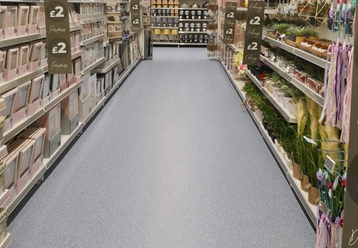 B&M's brand new store in Mold is always stocked with the latest styles and trends in home furnishings, from cushions, curtains and rugs to ornaments, bedding, lighting and much more.