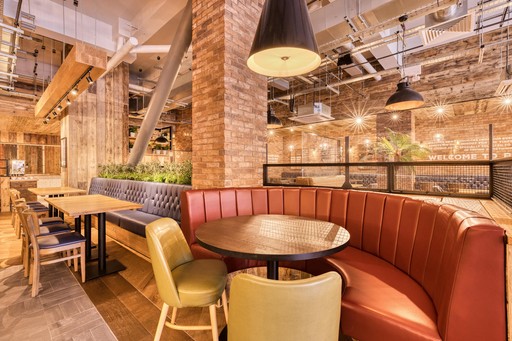 Premier Inn Glasgow City Centre (St. Enoch Square) Bar + Block restaurant