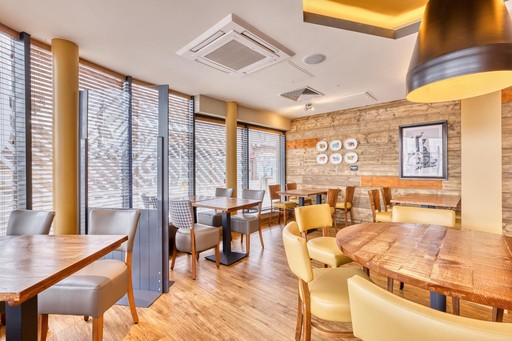 Premier Inn Glasgow (Hamilton) restaurant