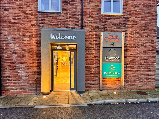 Pets Corner Billingshurst Exterior