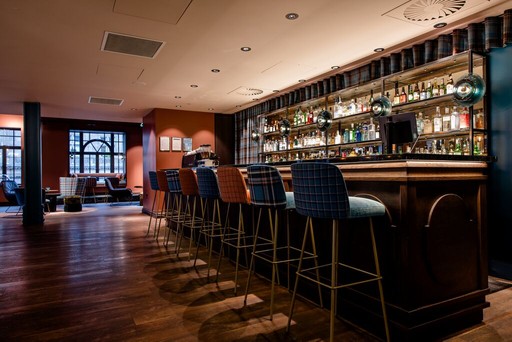 Motel One Edinburgh Princes Bar