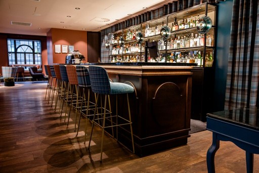 Motel One Edinburgh Princes Bar