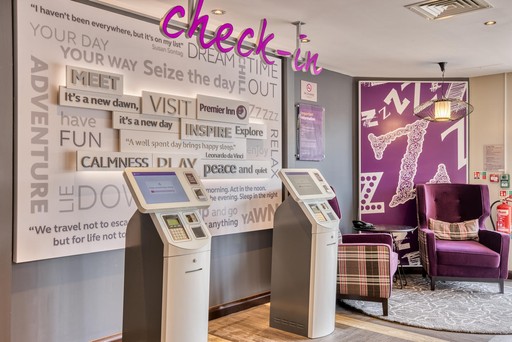 Premier Inn Bury St Edmunds North (A14) reception