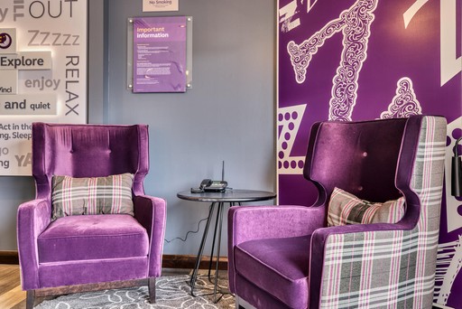 Premier Inn Bury St Edmunds North (A14) reception