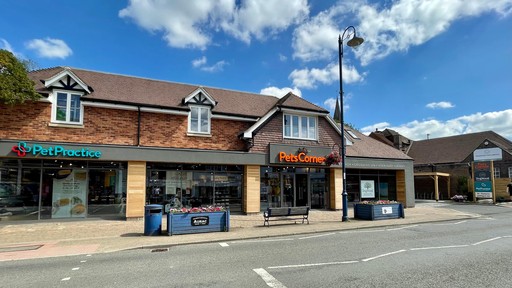Pet Practice Billingshurst Exterior