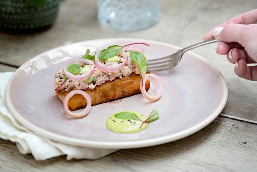 Salmon tartare