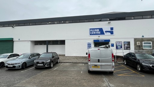 Outside of Plumb Centre in Bodmin