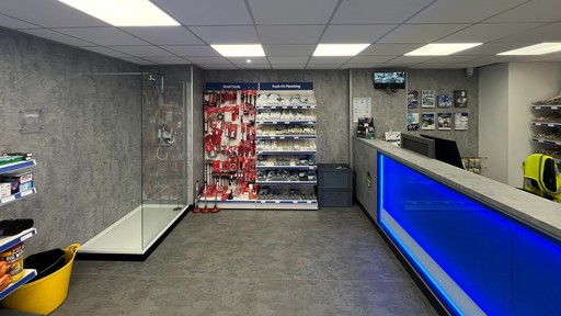Inside Plumb Centre in Bodmin