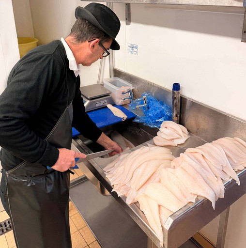 Freshly cut sustainable fish served every day at The Boundary 🐟