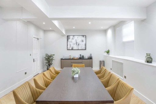 Atholl meeting room boardroom set-up
