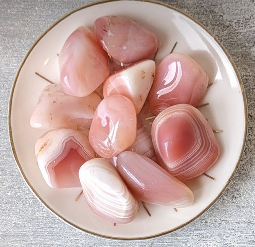 Apricot Agate Tumblestones 