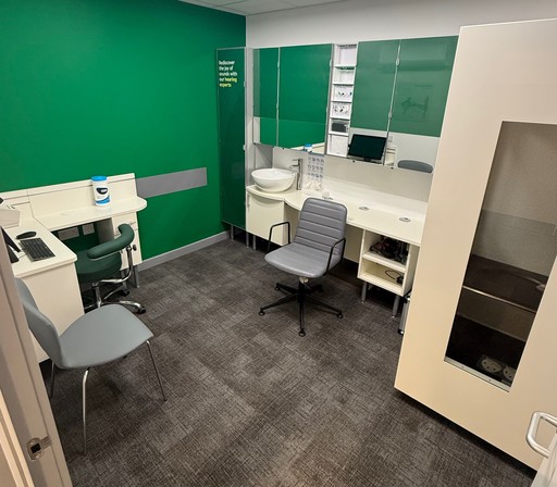 Specsavers Opticians and Audiologists - Johnstone