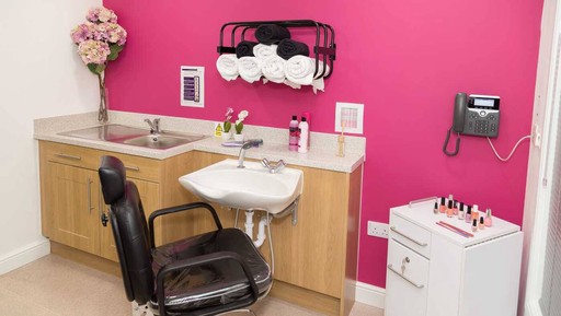 Salon
