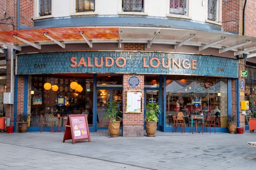 Saludo Lounge Exterior