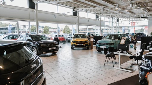 Evans Halshaw Jeep Hull Dealership Interior