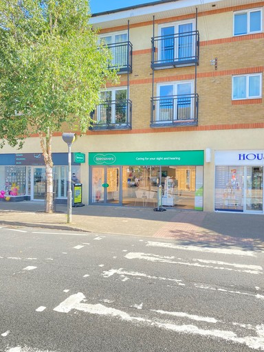 Specsavers Opticians and Audiologists - Kidlington