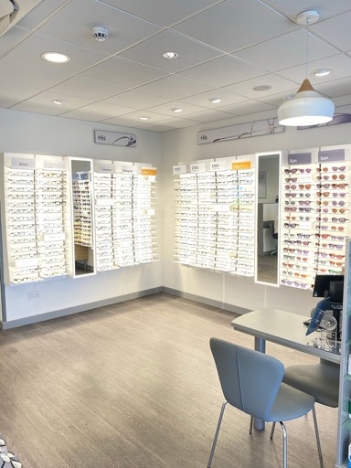 Specsavers Opticians and Audiologists - Kidlington