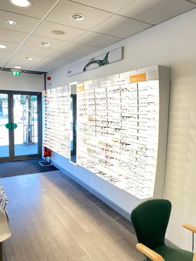 Specsavers Opticians and Audiologists - Kidlington