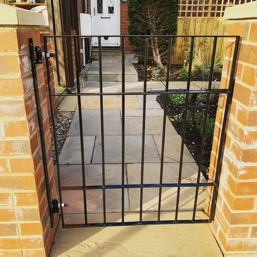 Metal Gates