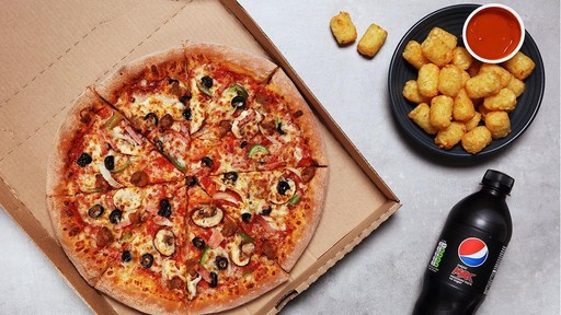 Papa Johns Go Solo Deal - any medium pizza, 1 classic side and any regular drink