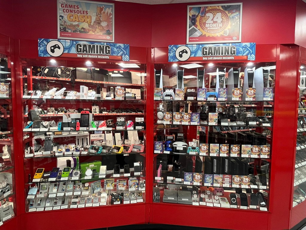 CeX in 7 Broad Walk, Harlow, CM20 1HX