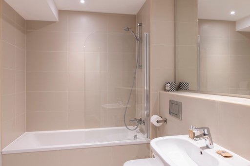 Bathroom : Cove - Minshull Street, Piccadilly
