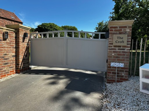 Electric Gate 