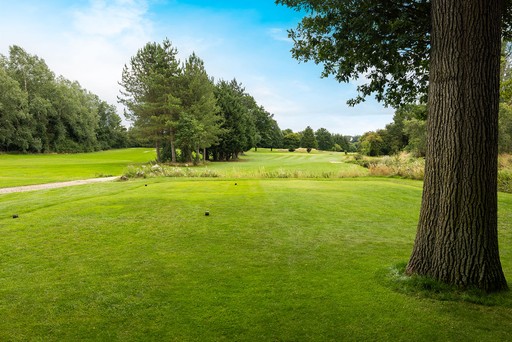 The jewel in the crown of the Stevenage Golf & Conference centre is the par 72, 18-hole golf course. Nestled among the lush Hertfordshire countryside, this course is accessible to beginners, as well as offering a challenge to more advanced golfers.