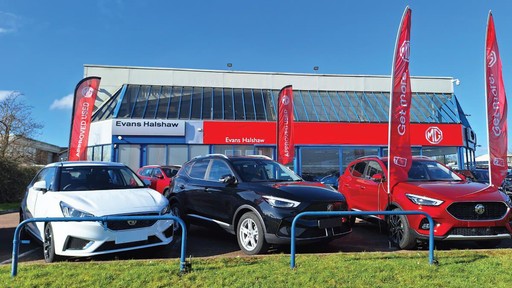 MG Grantham Car Forecourt Exterior
