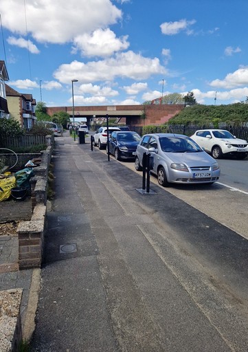Image of the Connected Kerb charge points at Freshbrook Road