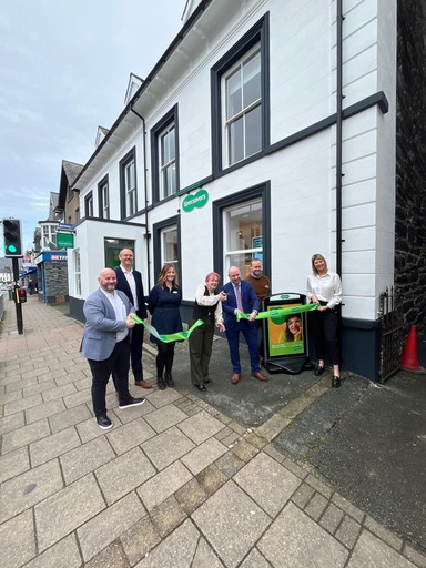 Specsavers Opticians and Audiologists - Porthmadog