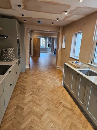 parquet fitting and sanding  in bath