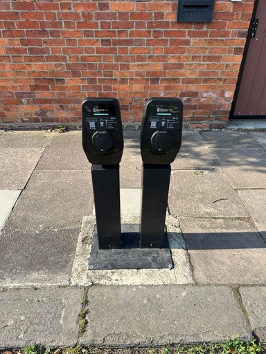 Charge points at Oaklands Road
