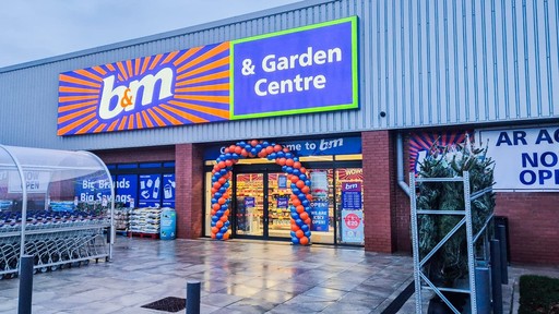 Pontypridd - Brown Lennox Retail Park (920)