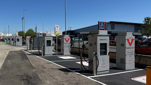 InstaVolt EV charging hub near ALDI Chester with multiple ultra rapid chargers and retail park access