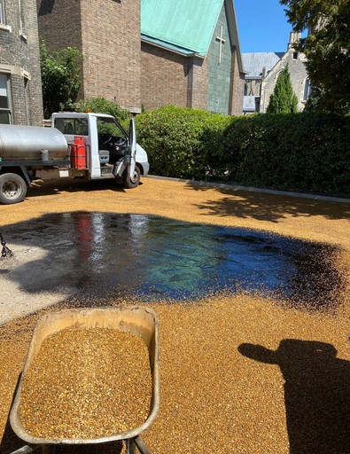 Tar and chip installation