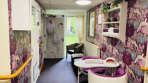 Salon