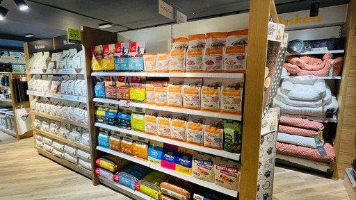 Pets Corner Tadley Interior