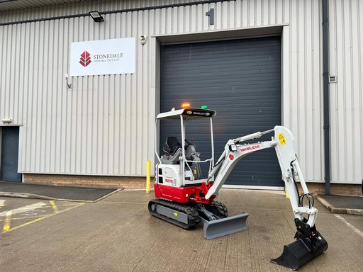 1.7 tonne mini excavator plant hire West Yorkshire