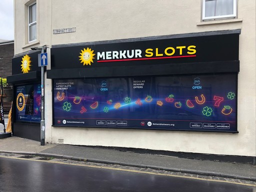 MERKUR Slots Bristol Side
