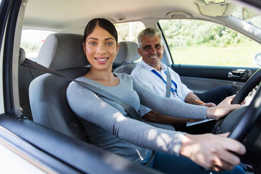 Compare Car Insurance Cape Town Cnr of Oswald Pirow and Sir Lowry, Cape