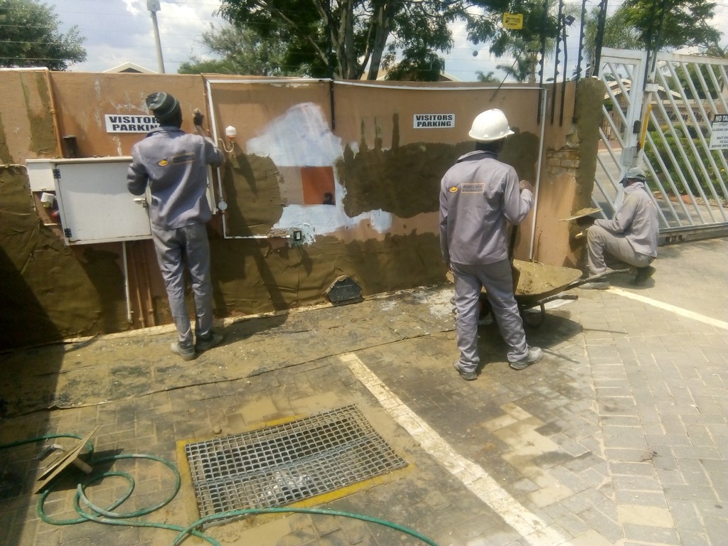 Paint n Allied 36 Fairbridge, Cnr Davidson and Danielle, fairland