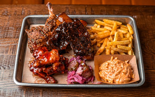 The Bird in the Herd BBQ Tray