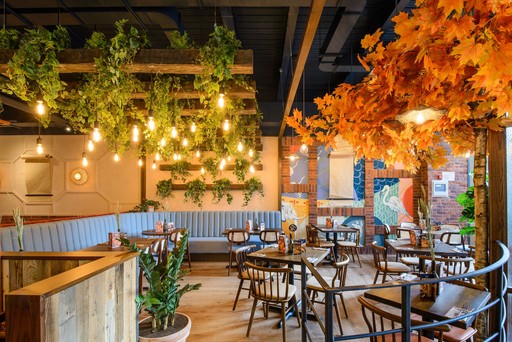 Zizzi Chester - Interiors